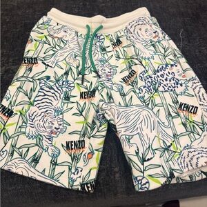 KENZO
Disco Jungle bermuda in white